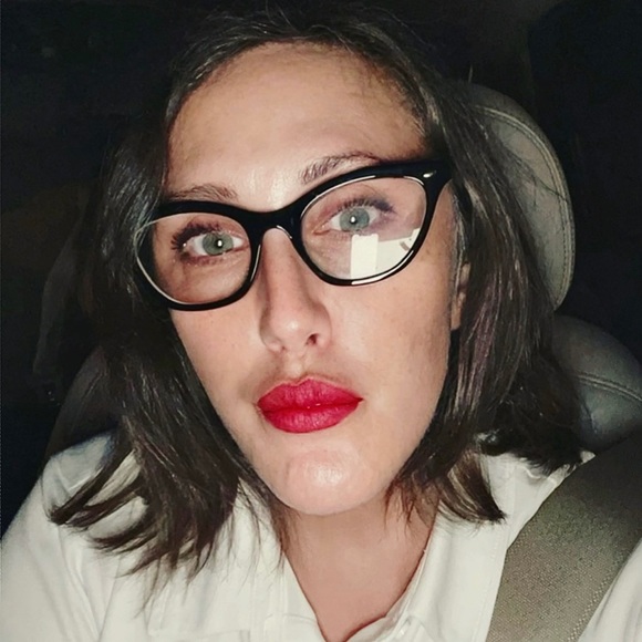 Meet the Posher - Picture 6 of 6